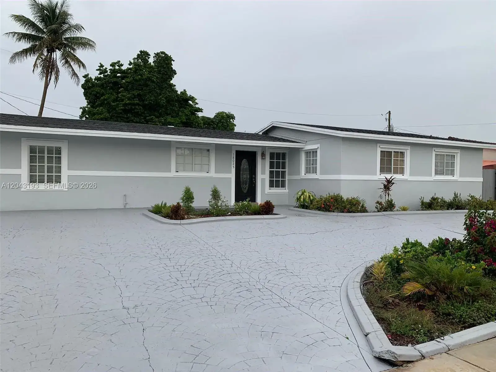 1 bedroom 1 bath Residential Lease for rent at 18025 NW 83rd Ave # 1, Hialeah FL 33015