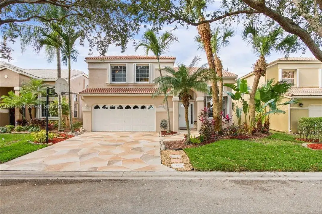 4 bedroom 2 bath Residential for sale at 5569 NW 106th Dr, Coral Springs FL 33076