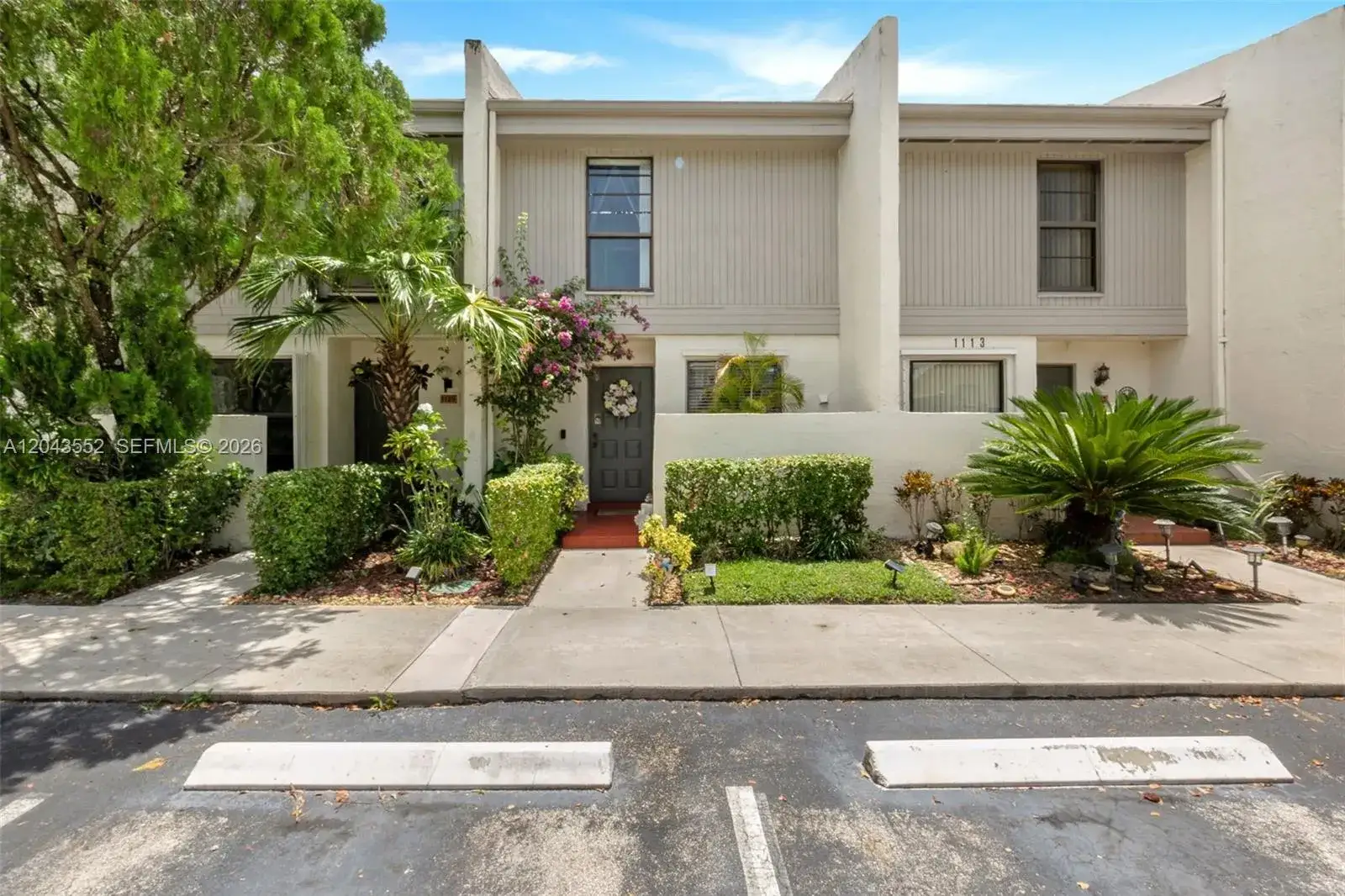 2 bedroom 2 bath Residential for sale at 1121 NW 98th Ter # 119, Pembroke Pines FL 33024
