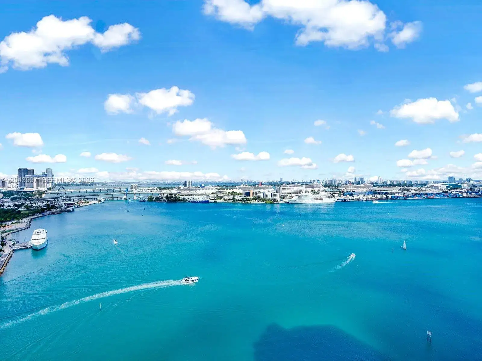 2 bedroom 2 bath Residential Lease for rent at 888 Brickell Key Dr # 2412, Miami FL 33131