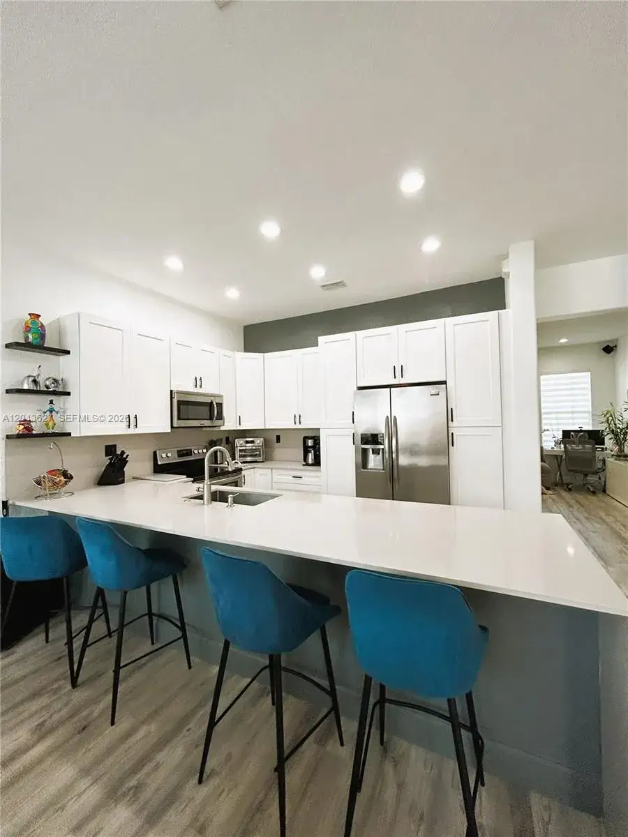 2 bedroom 2 bath Residential Lease for rent at 14628 SW 6th St, Pembroke Pines FL 33027