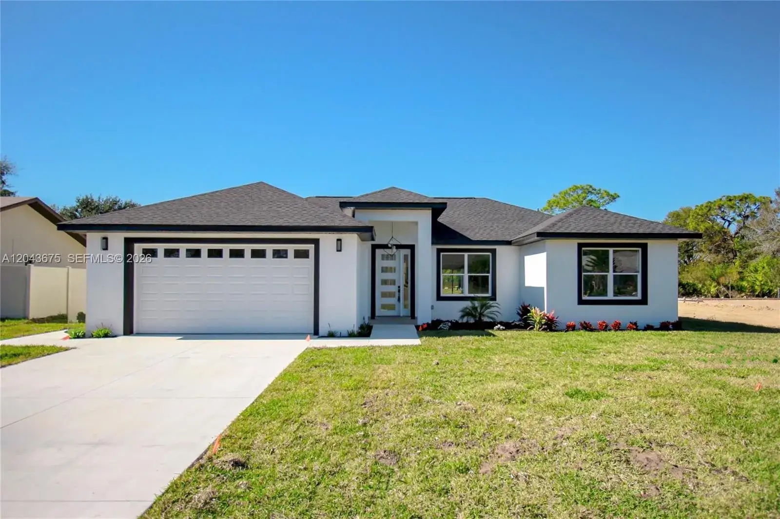 3 bedroom 3 bath Residential for sale at 3915 EL RADO AVE, Sebring FL 33872