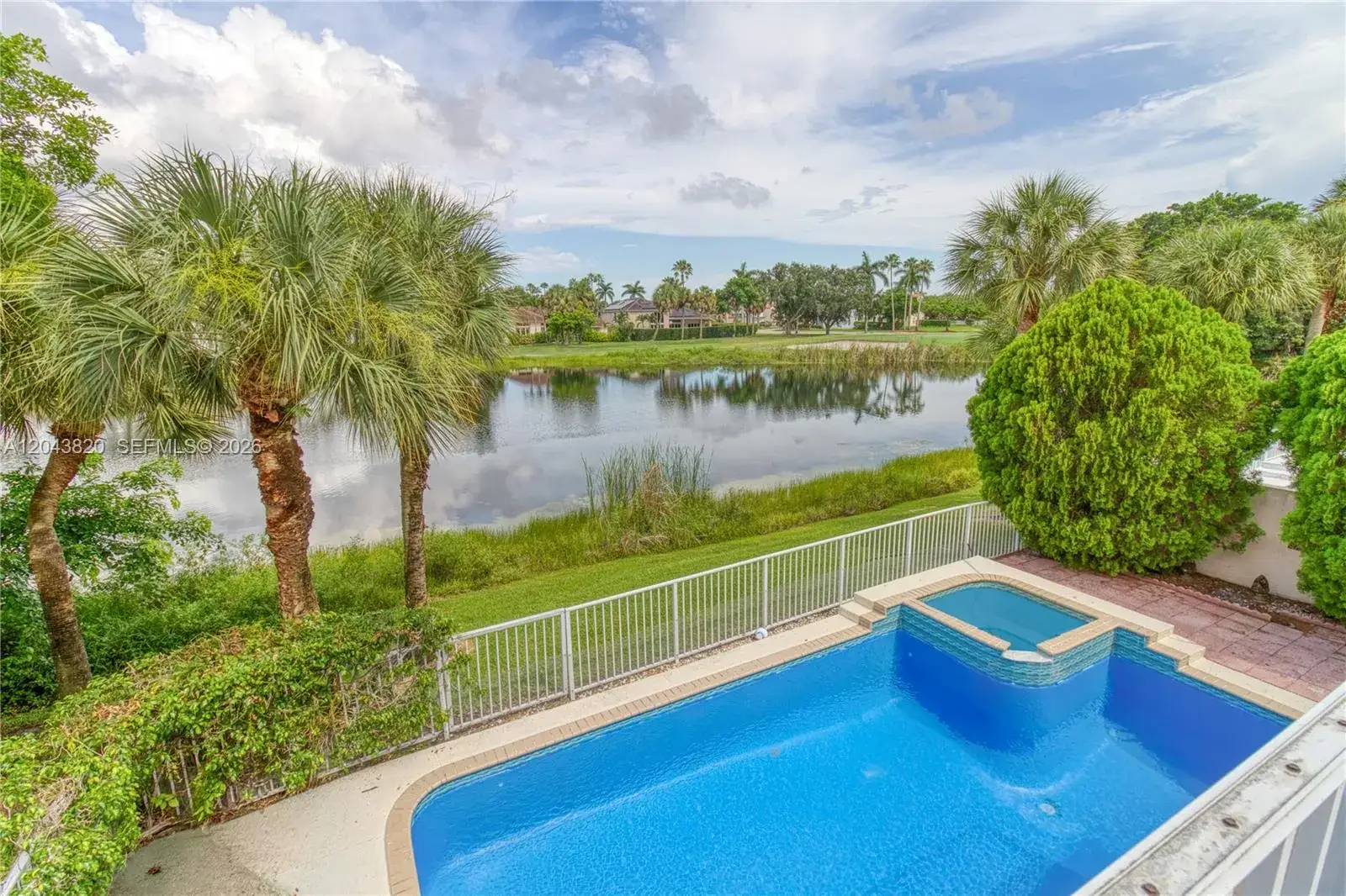 5 bedroom 3 bath Residential Lease for rent at 1473 SW 158th Ave, Pembroke Pines FL 33027