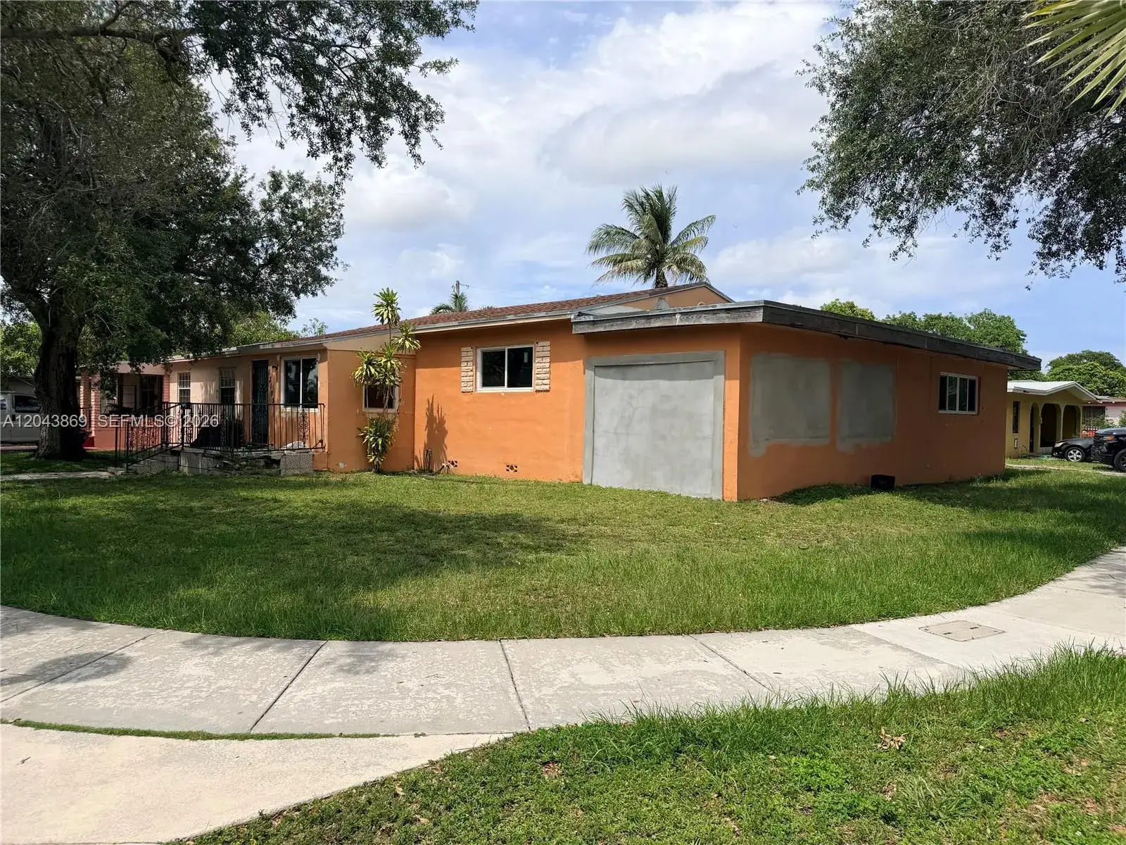 3 bedroom 2 bath Residential for sale at 13105 NW 12th Ave, North Miami FL 33168