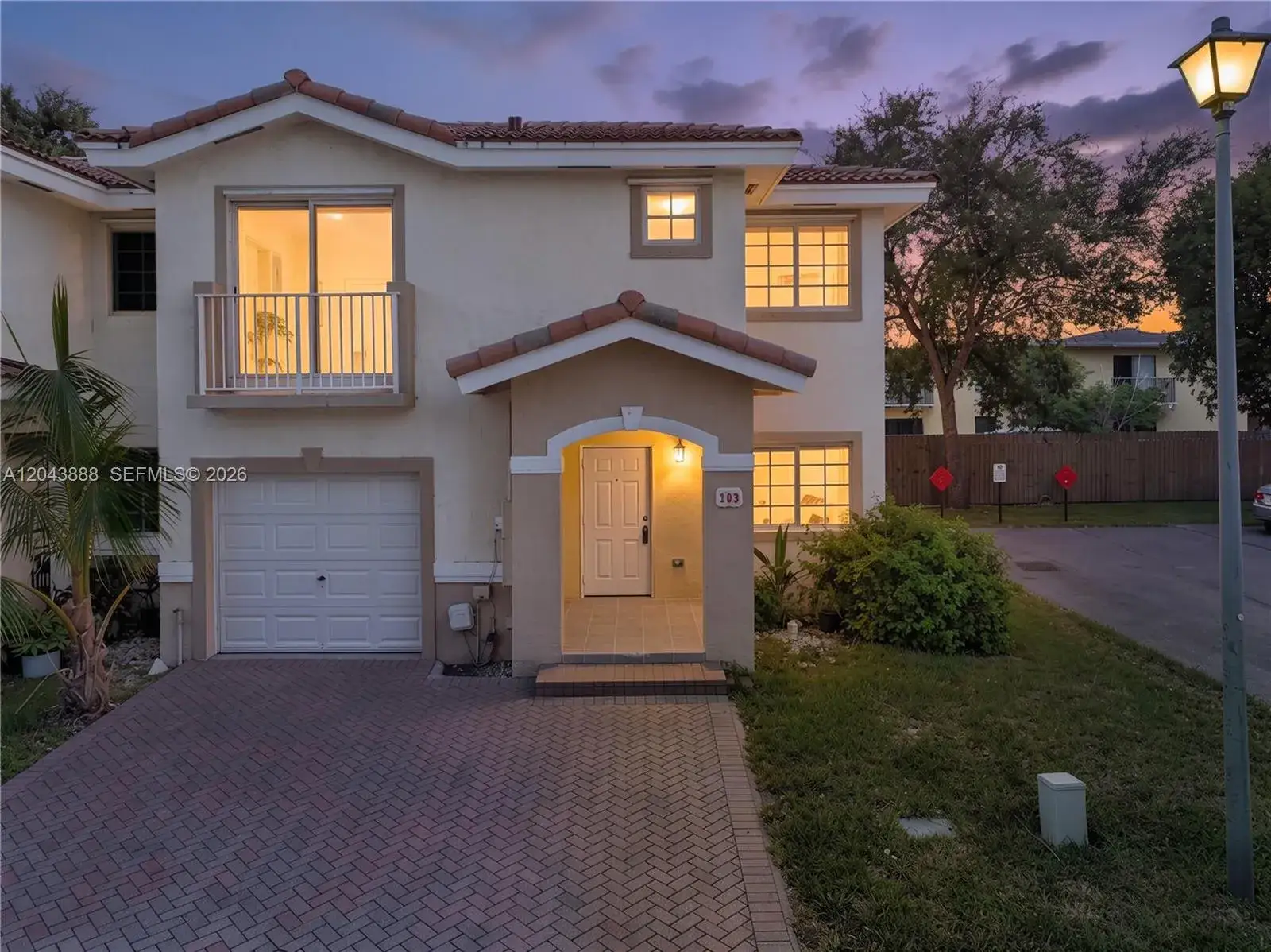 5 bedroom 2 bath Residential for sale at 14070 SW 260th St # 103, Homestead FL 33032