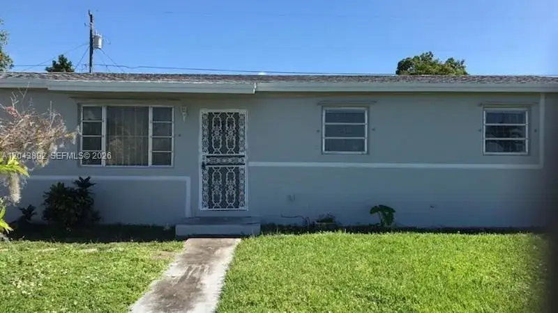 4 bedroom 2 bath Residential Lease for rent at 14721 SW 104th Ave, Miami FL 33176