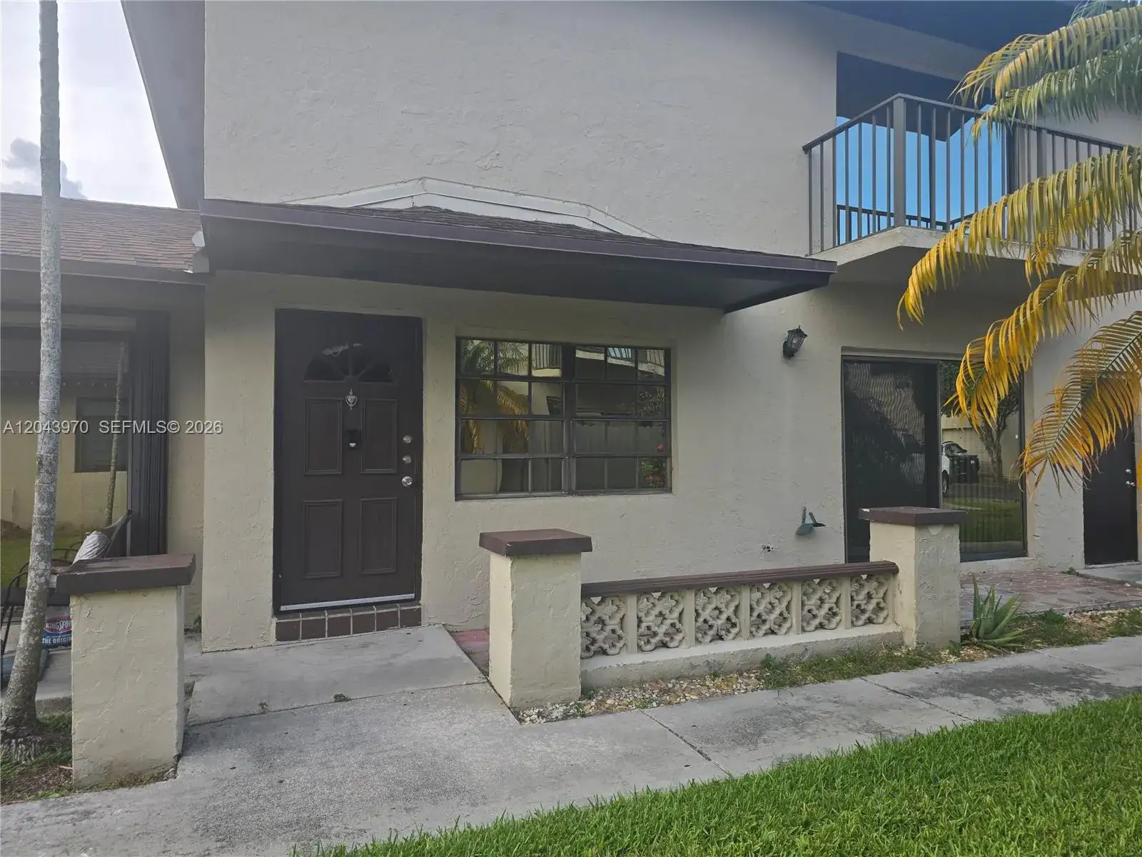 3 bedroom 2 bath Residential Lease for rent at 4586 SW 139th Ct # 763, Miami FL 33175