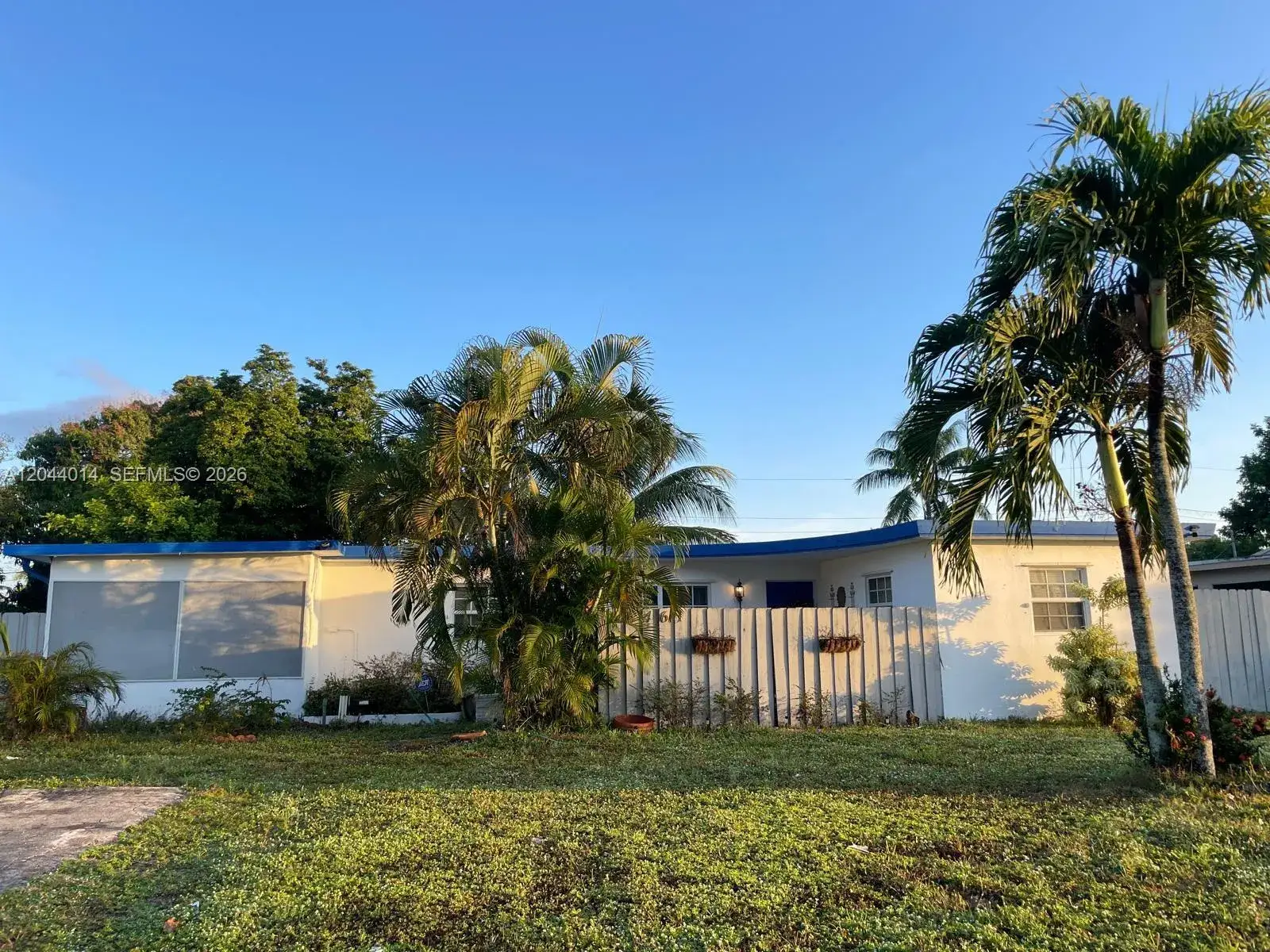 6461 Miramar Pkwy, Miramar FL 33023