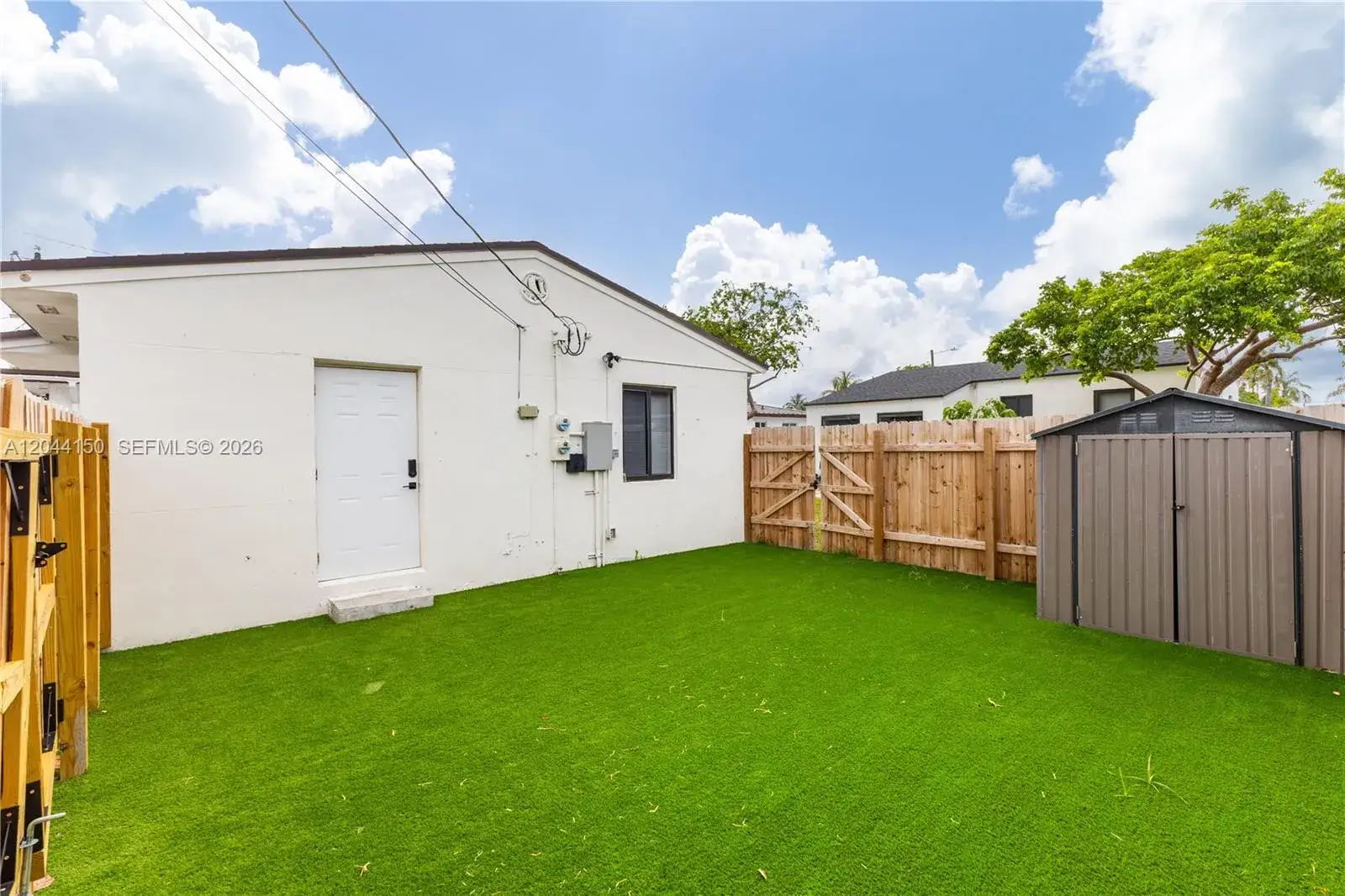2 bedroom 1 bath Residential Lease for rent at 1918 Taft St, Hollywood FL 33020
