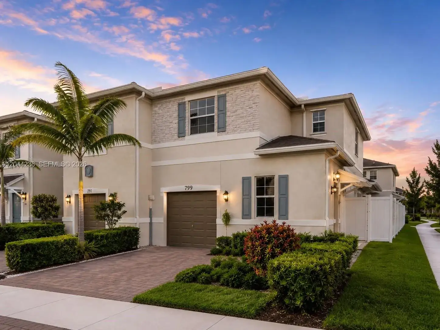 4 bedroom 3 bath Residential for sale at 799 SE 19th St, Homestead FL 33034