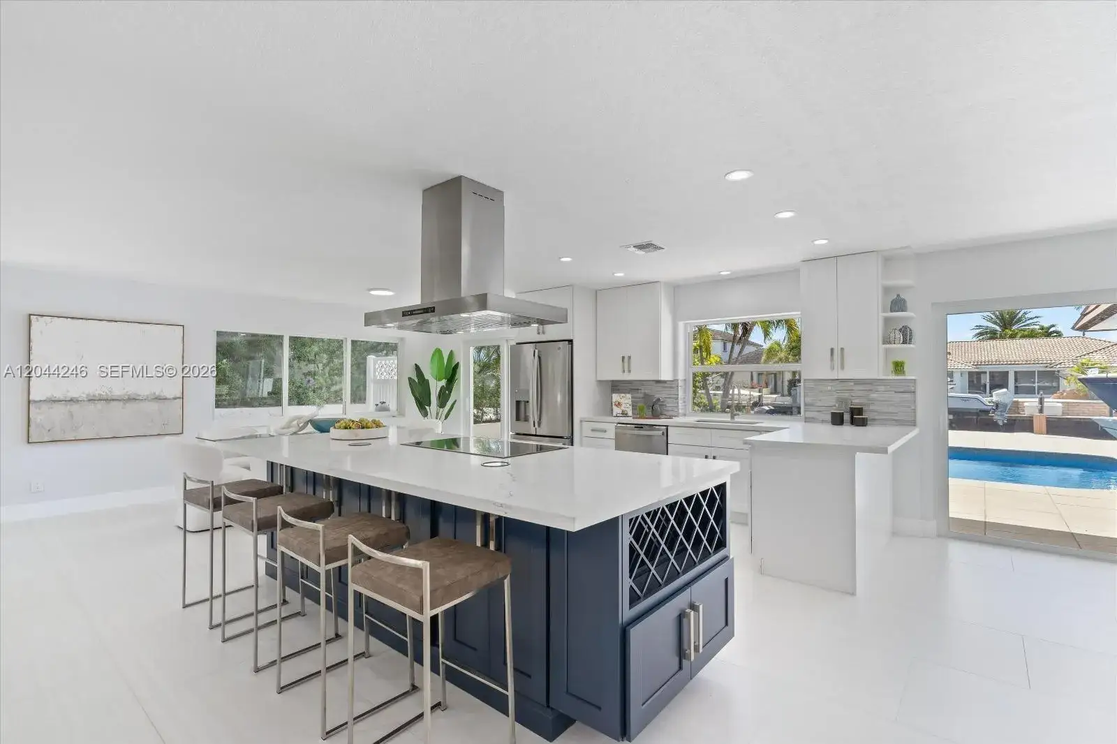 3 bedroom 3 bath Residential Lease for rent at 2680 NE 47th St # 0, Lighthouse Point FL 33064