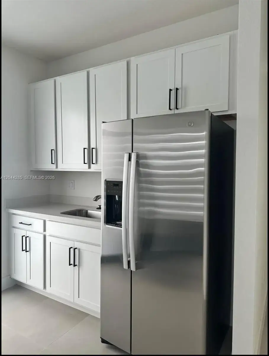 1 bedroom 1 bath Residential Lease for rent at 30839 SW 192nd Ct # 1, Homestead FL 33030