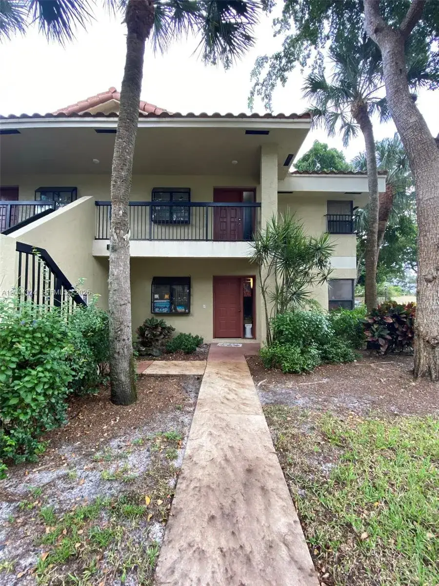 1 bedroom 1 bath Residential Lease for rent at 2442 NW 49th Ter # 4319, Coconut Creek FL 33063