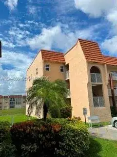 2 bedroom 2 bath Residential for sale at 9010 Sunrise Lakes Blvd # 301, Sunrise FL 33322