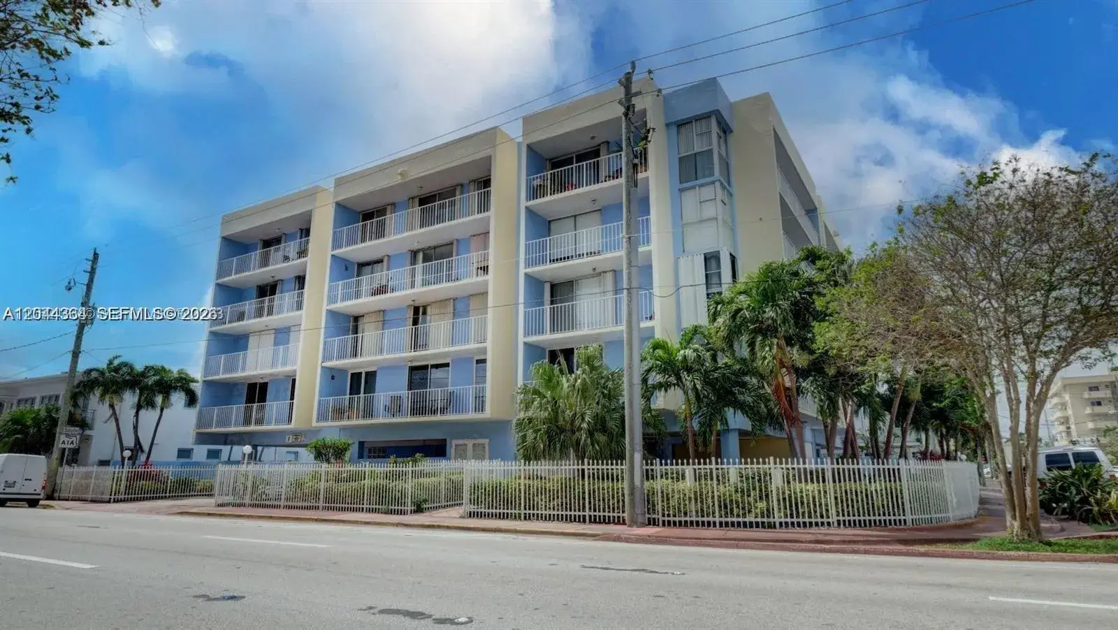 1 bedroom 2 bath Residential Lease for rent at 8340 Harding Ave # 504, Miami Beach FL 33141