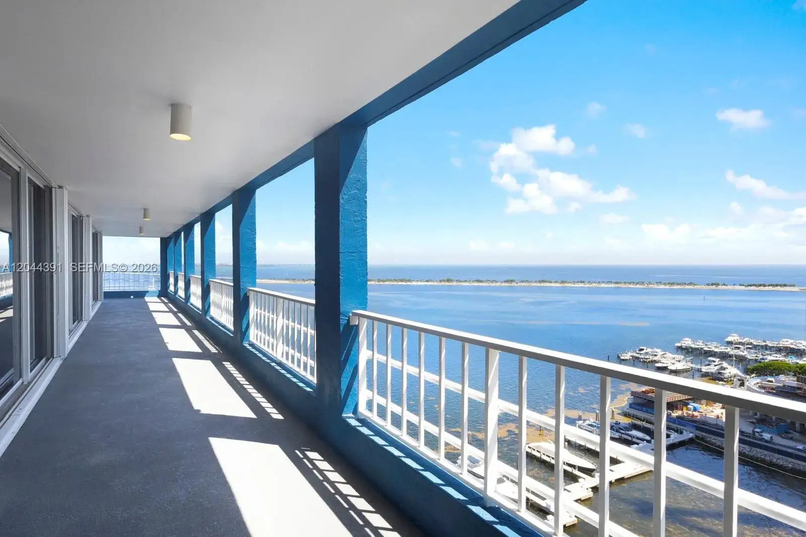 3 bedroom 2 bath Residential Lease for rent at 1627 Brickell Ave # 2407, Miami FL 33129