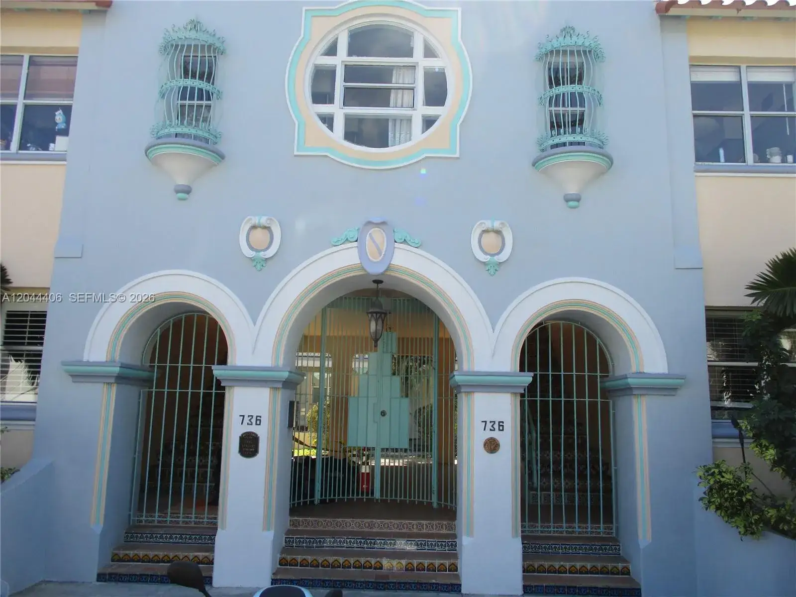 1 bedroom 1 bath Residential for sale at 736 13th Street, Miami Beach FL 33139