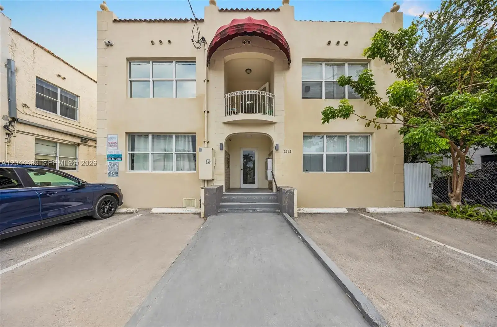 Commercial Sale for sale at 1521 SW 7th St, Miami FL 33135