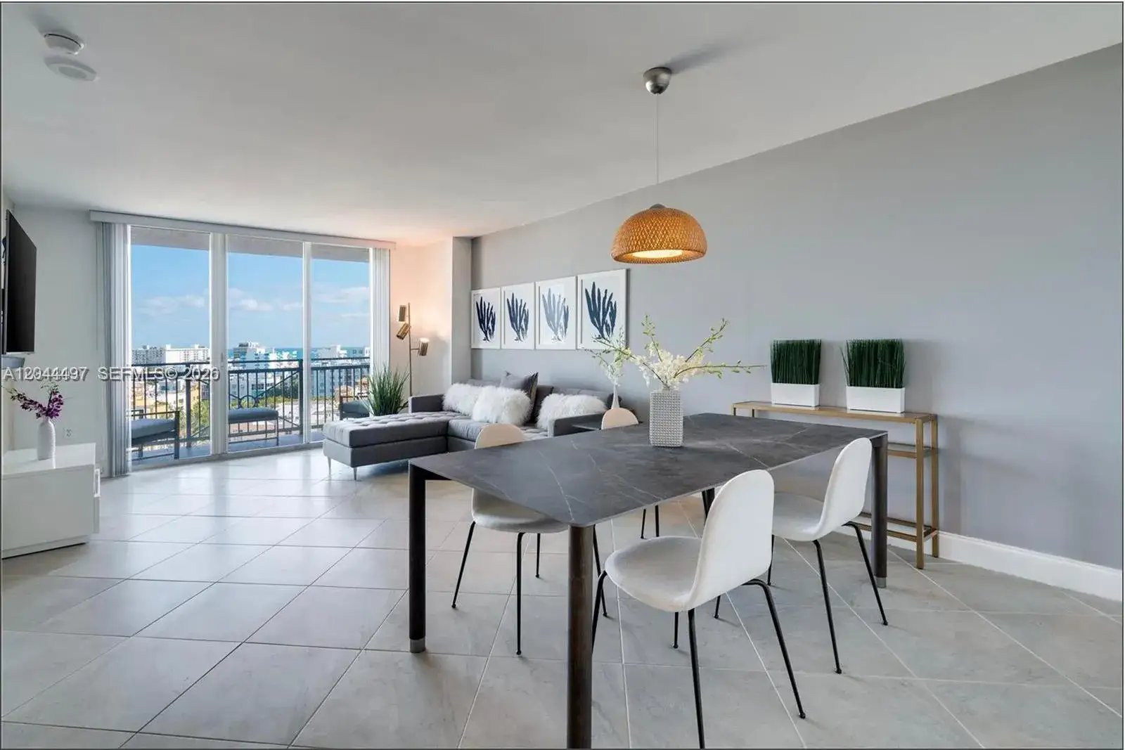 1 bedroom 1 bath Residential Lease for rent at 90 Alton Rd # 1207, Miami Beach FL 33139