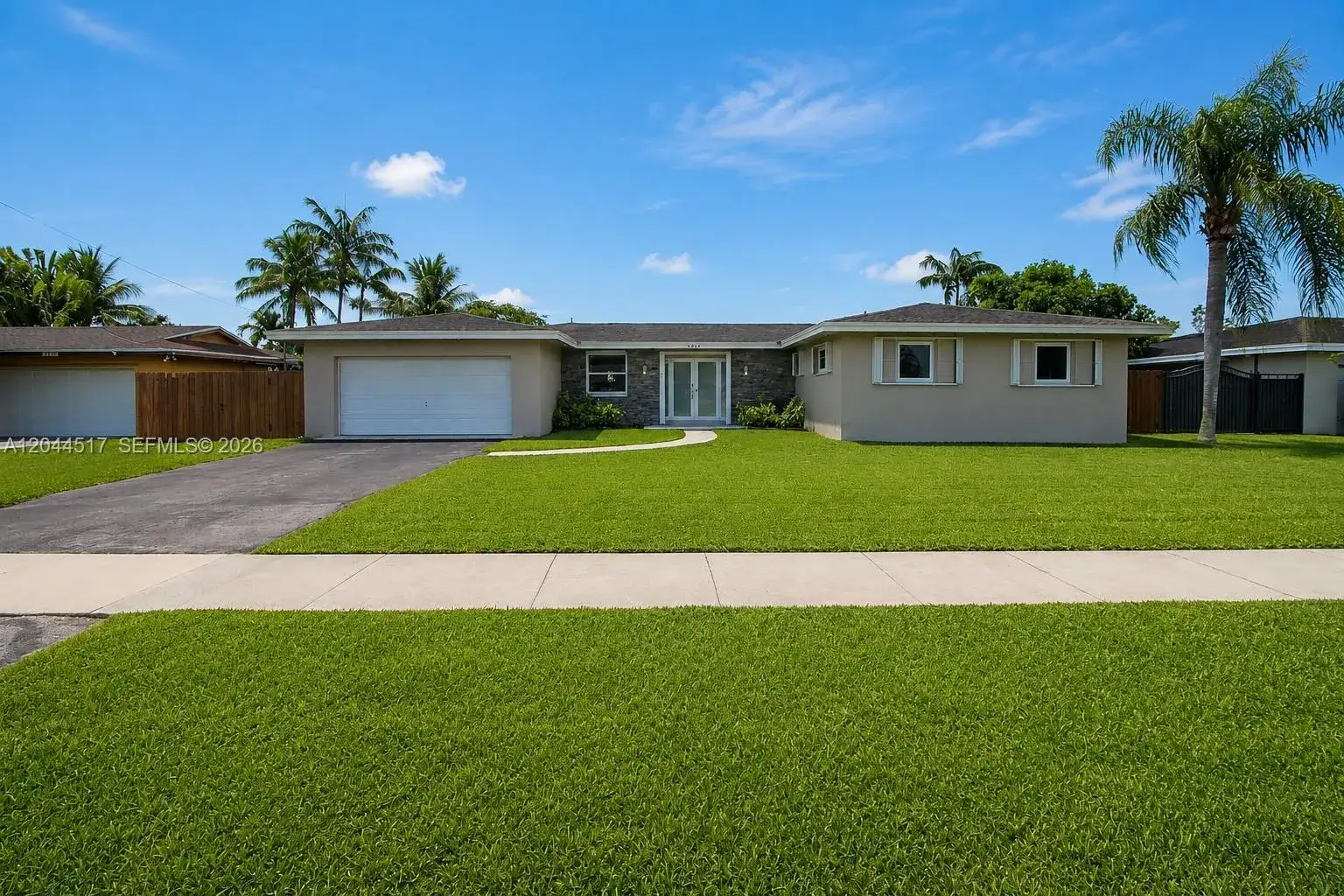 4 bedroom 2 bath Residential Lease for rent at 15445 SW 99th Ave # 15445, Miami FL 33157