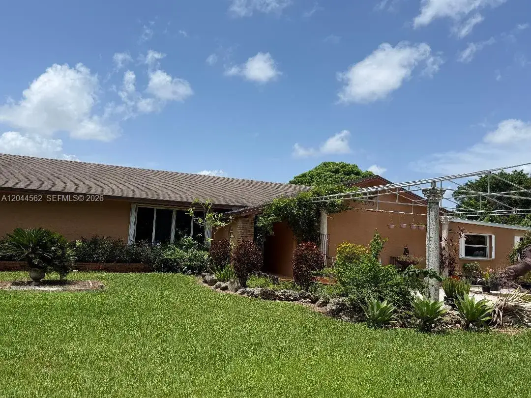 4 bedroom 3 bath Residential for sale at 20791 SW 240th St, Homestead FL 33031