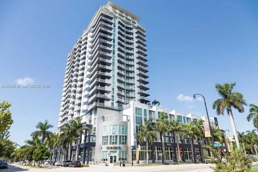 2 bedroom 2 bath Residential Lease for rent at 275 NE 18th St # 1902, Miami FL 33132