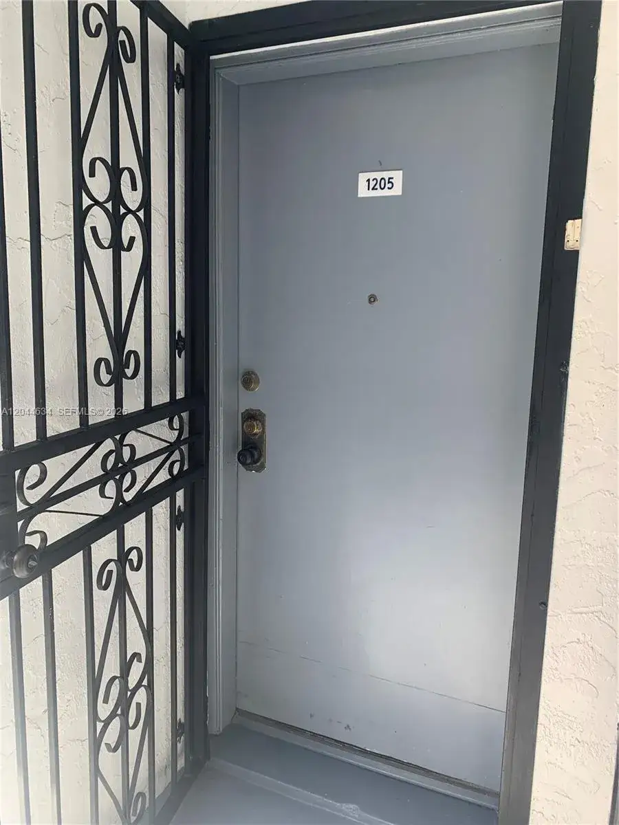 2 bedroom 1 bath Residential Lease for rent at 2460 SW 18th Ave # 1205, Miami FL 33145