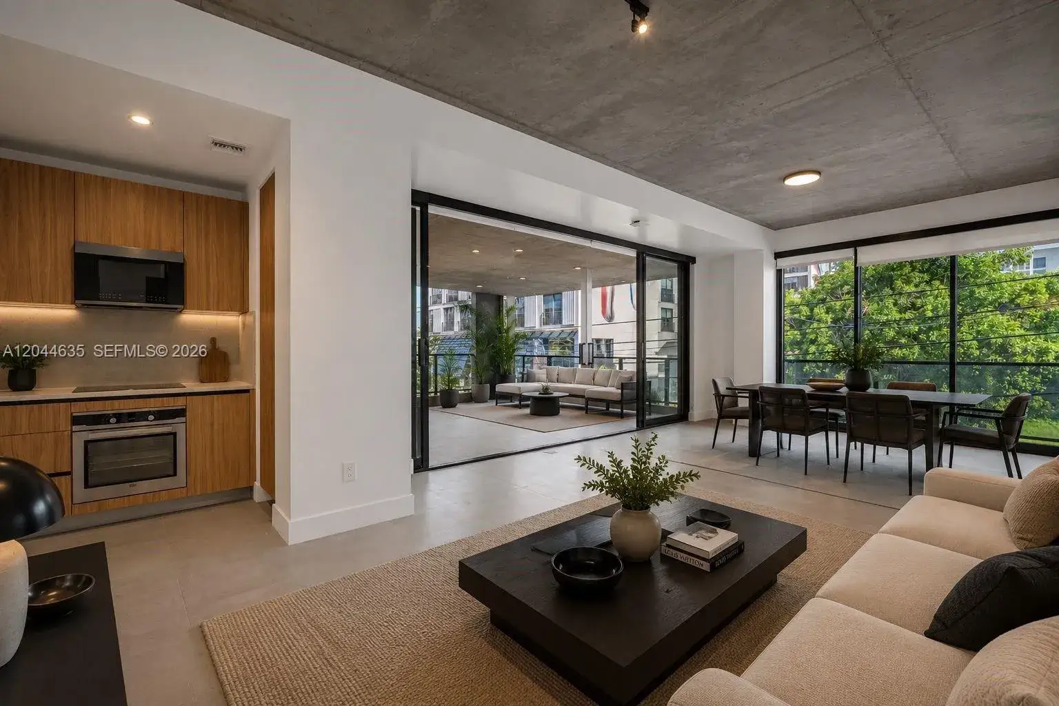 2 bedroom 2 bath Residential Lease for rent at 91 NW 27th St # 101, Miami FL 33127