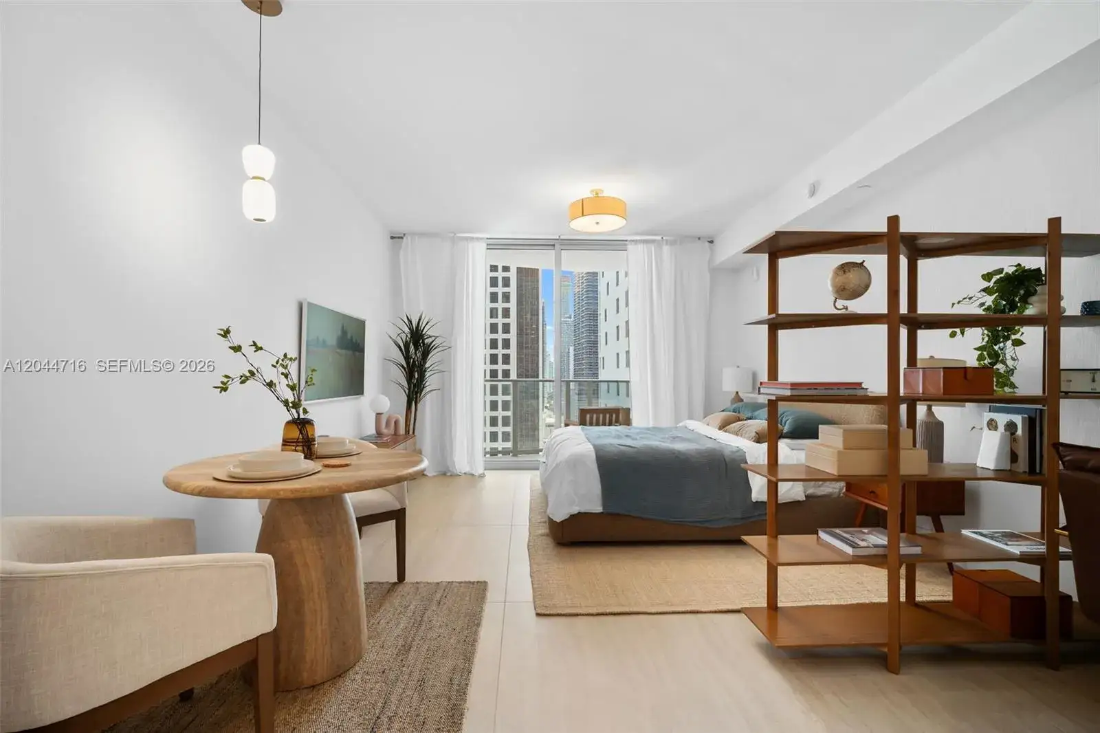 1 bath Residential Lease for rent at 77 SE 5 Street # 2313, Miami FL 33131