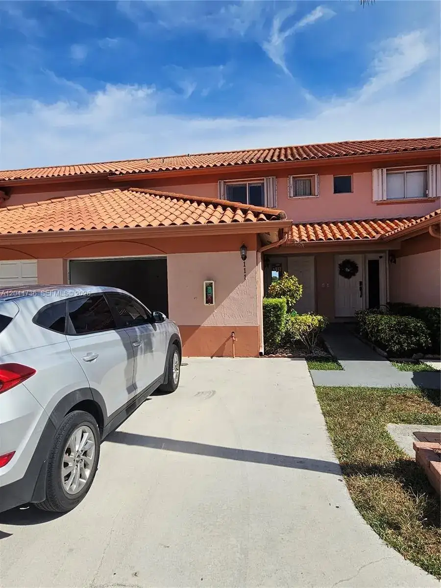 3 bedroom 2 bath Residential Lease for rent at 20822 San Simeon Way # 111, Miami FL 33179