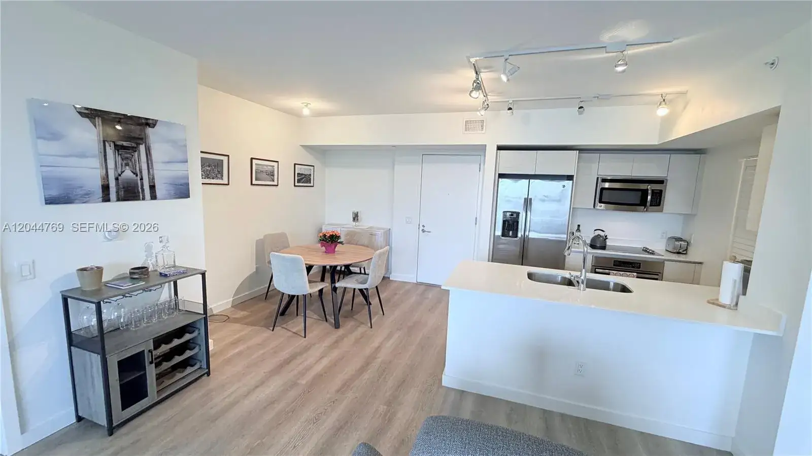2 bedroom 2 bath Residential Lease for rent at 4250 Biscayne Blvd # 1617, Miami FL 33137