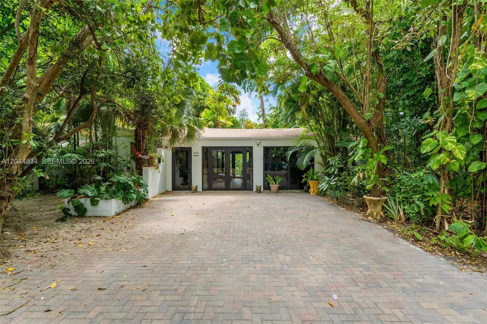 4 bedroom 3 bath Residential Lease for rent at 5390 Sunset Dr, Miami FL 33143