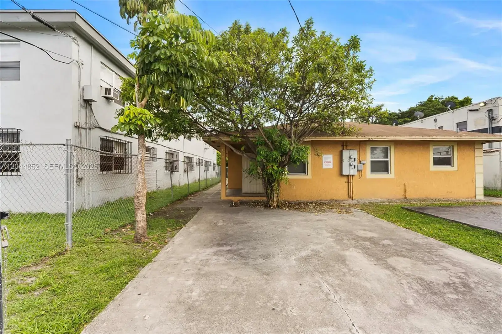 Residential Income for sale at 812 NW 70th St, Miami FL 33150