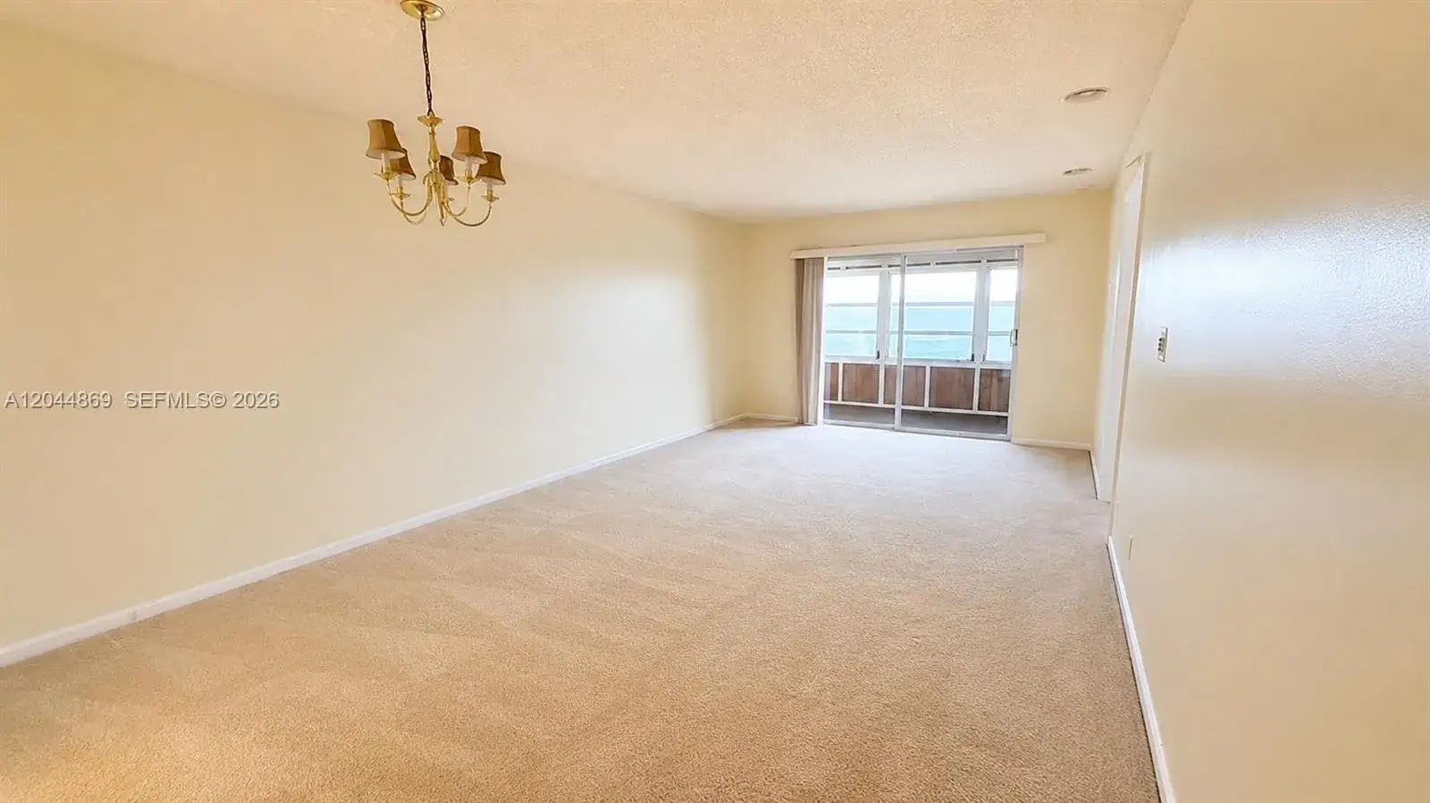 2 bedroom 2 bath Residential for sale at 12900 SW 13th St # 413E, Pembroke Pines FL 33027