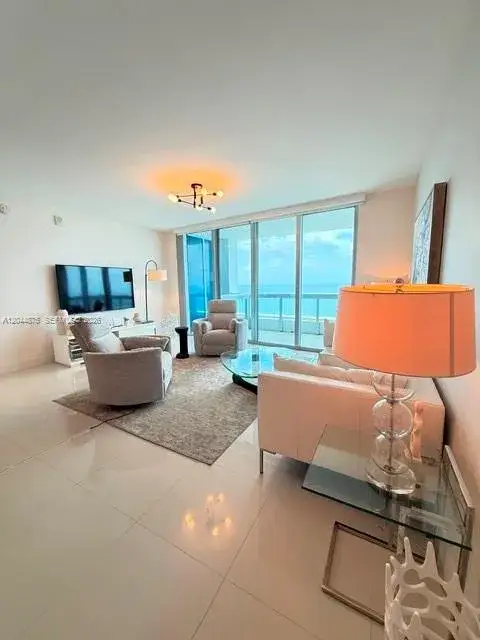 2 bedroom 2 bath Residential Lease for rent at 6899 Collins Ave # 2201, Miami Beach FL 33141