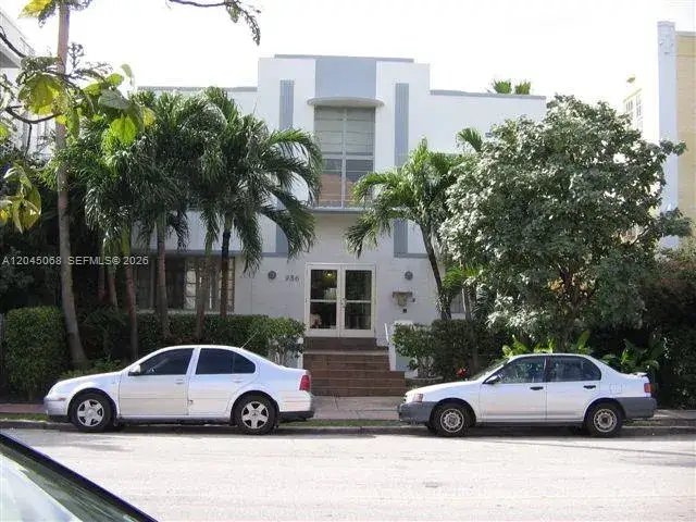 1 bedroom 1 bath Residential Lease for rent at 936 Pennsylvania Ave # 203, Miami Beach FL 33139