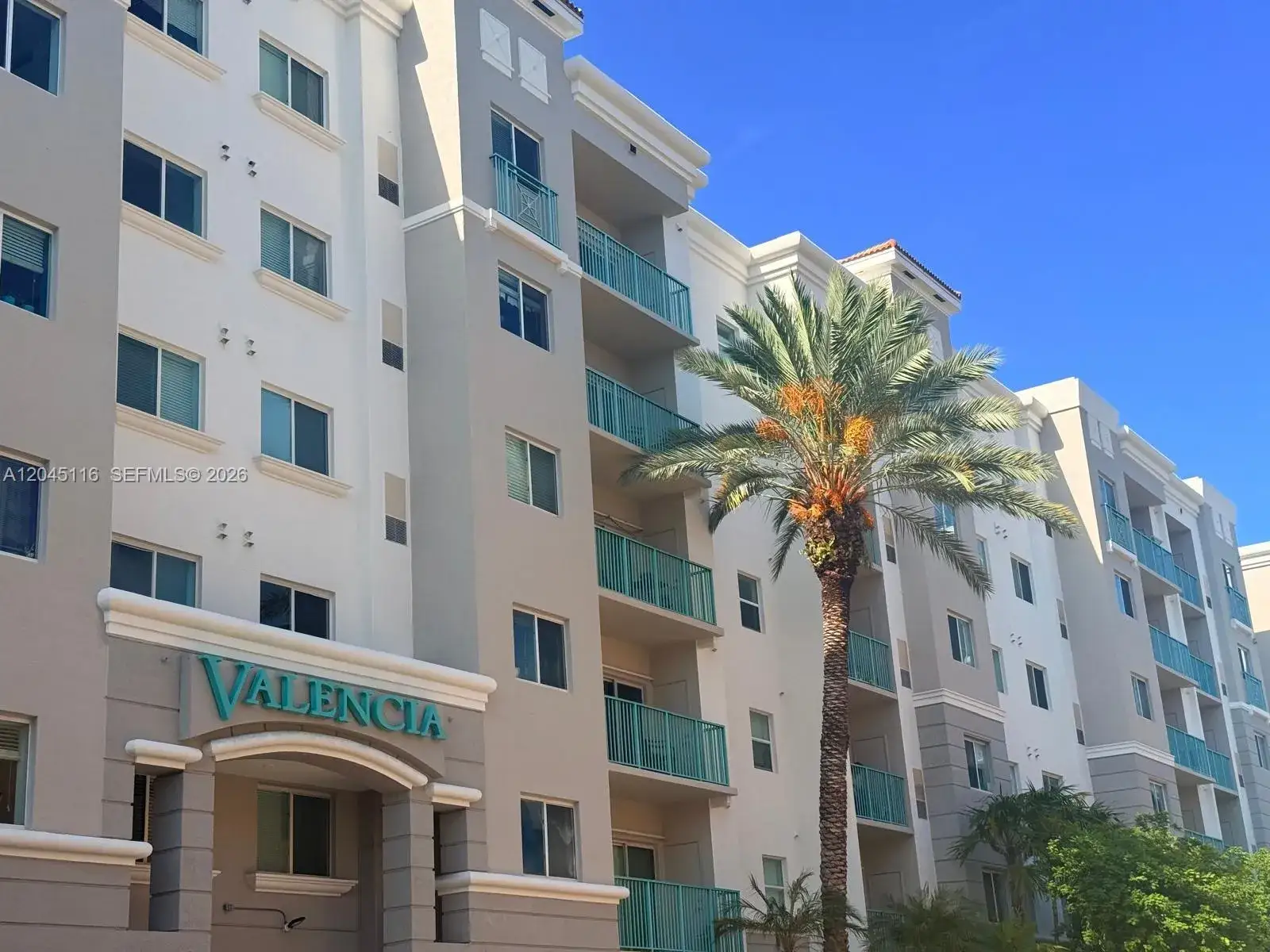 6001 SW 70th St # 355, South Miami FL 33143