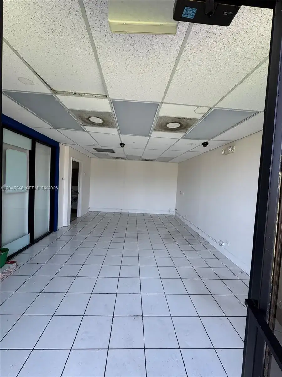 Commercial Sale for sale at 90 NW 79th Ave, Miami FL 33126