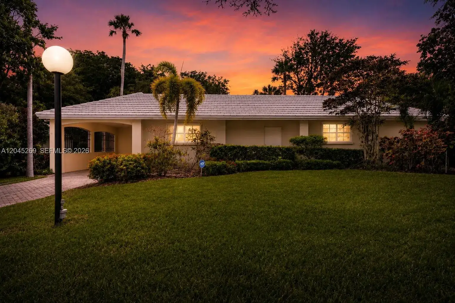 3 bedroom 3 bath Residential for sale at 908 Cypress Ter # V57, Pompano Beach FL 33069