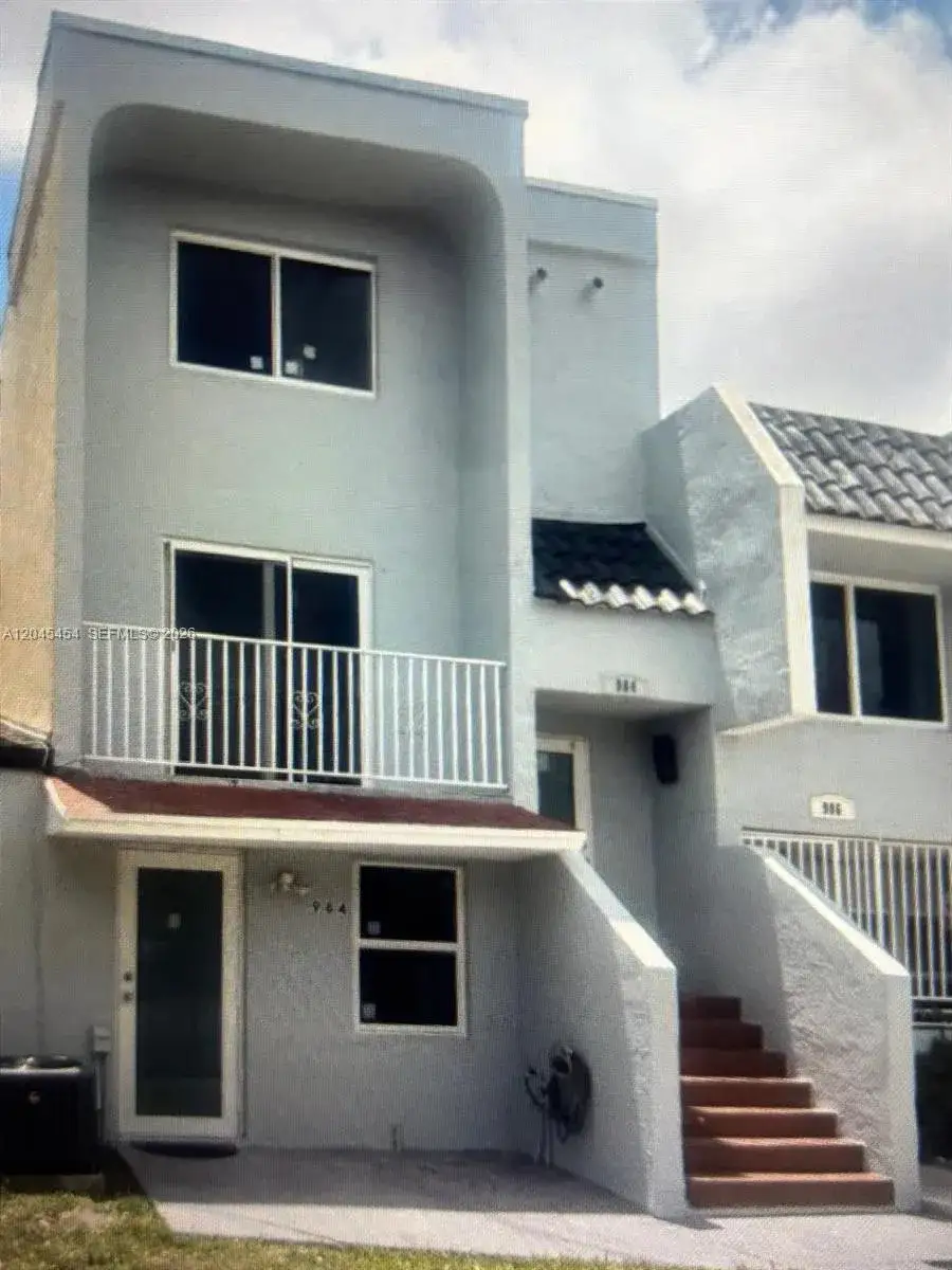 3 bedroom 2 bath Residential Lease for rent at 984 W 40th St # 2, Hialeah FL 33012