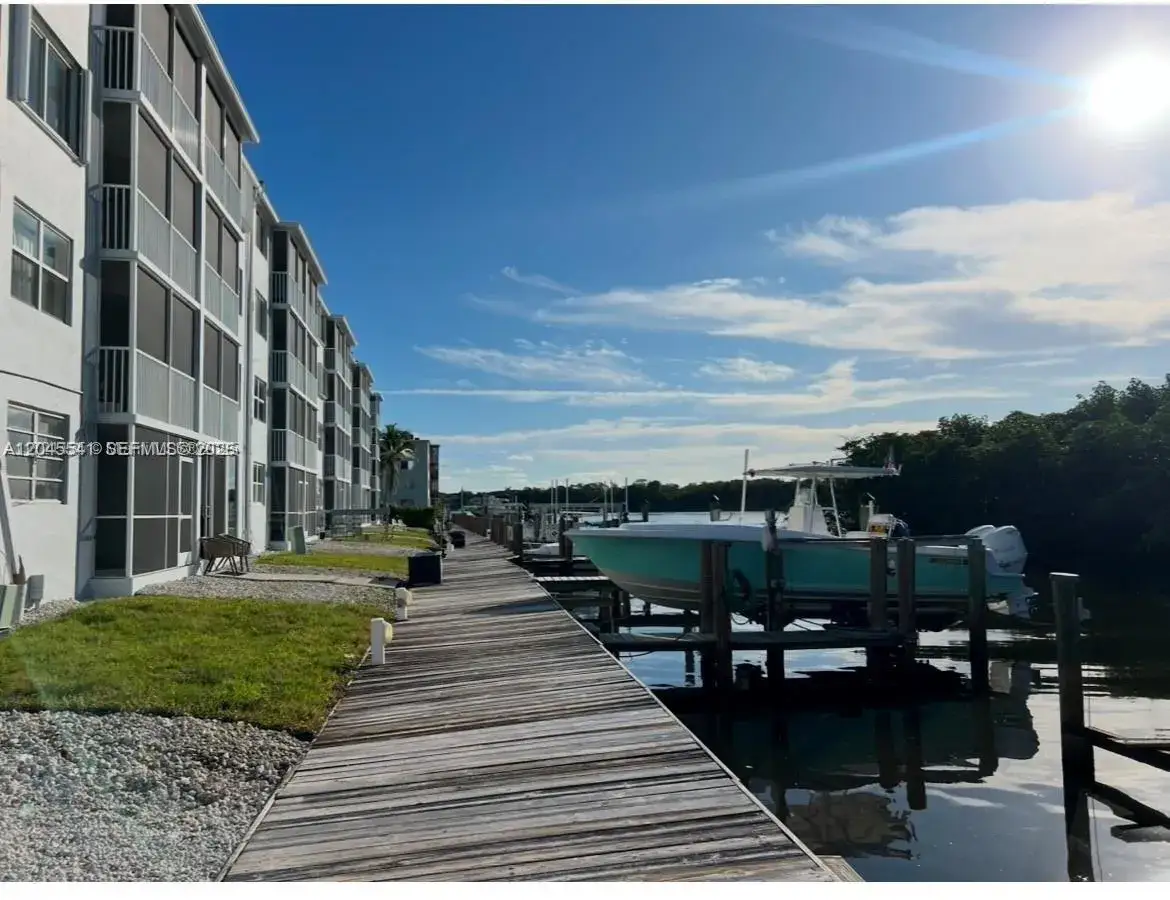 2 bedroom 2 bath Residential for sale at 689 NE 6th Ct # 1080, Boynton Beach FL 33435