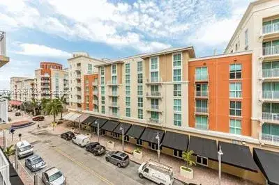 1 bedroom 1 bath Residential Lease for rent at 7285 SW 90th St # D409, Miami FL 33156
