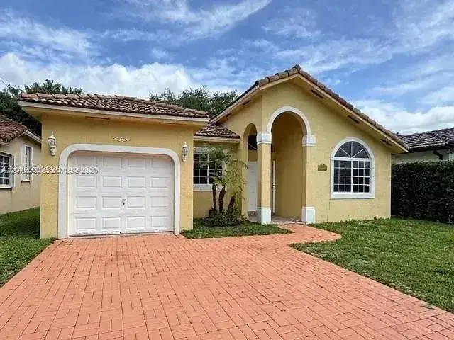 4 bedroom 2 bath Residential Lease for rent at 15339 SW 32nd Ter # 0, Miami FL 33185