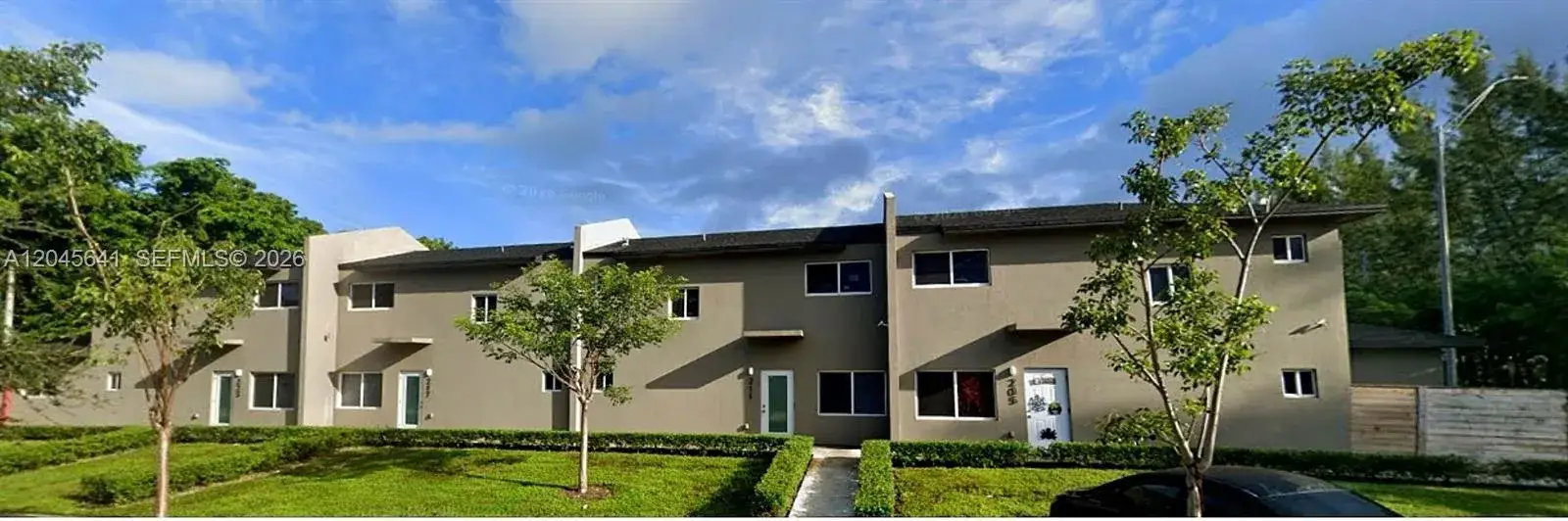 Residential Income for sale at 205 NW 159th St, Miami FL 33169