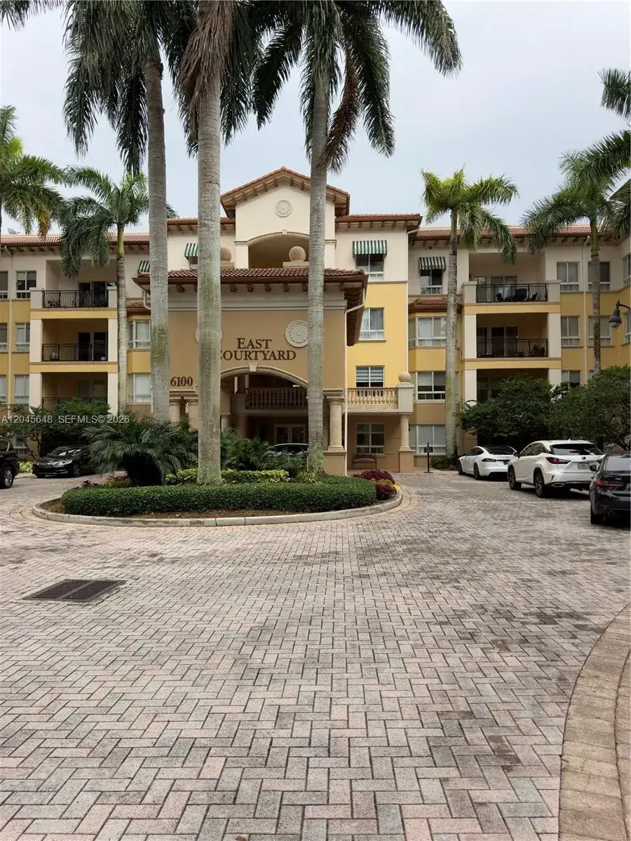 2 bedroom 2 bath Residential Lease for rent at 16100 Emerald Estates Dr # 281, Weston FL 33331