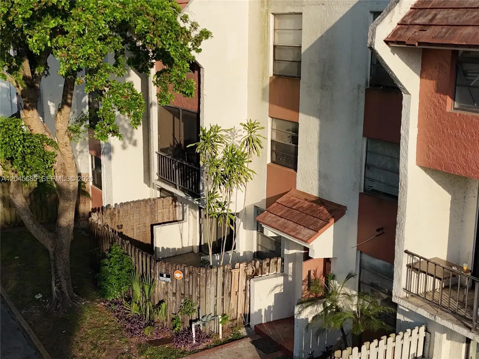 2 bedroom 2 bath Residential for sale at 1796 NW 55th Ave # 103, Lauderhill FL 33313