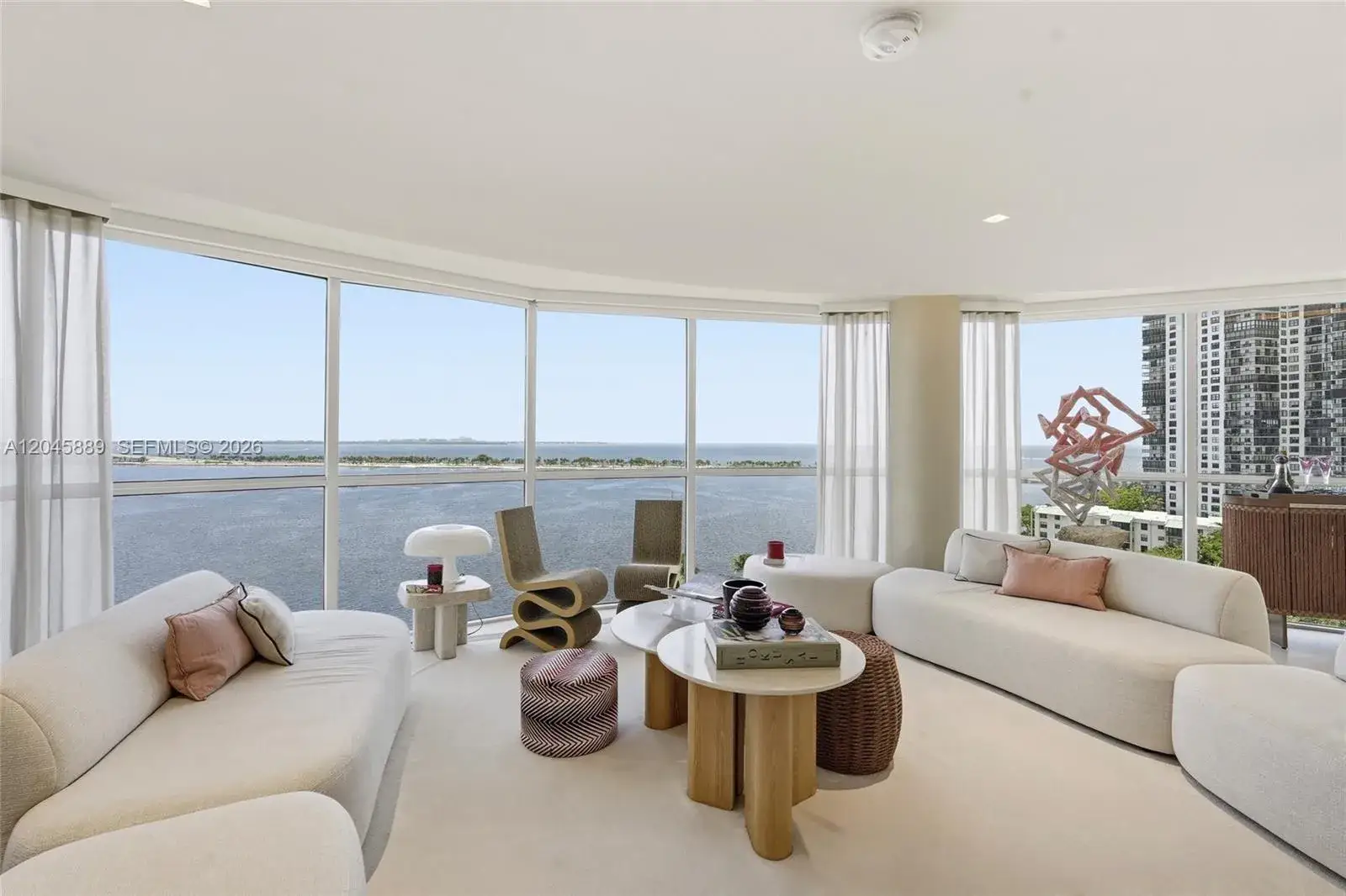 3 bedroom 3 bath Residential for sale at 2025 Brickell Ave # 1401, Miami FL 33129