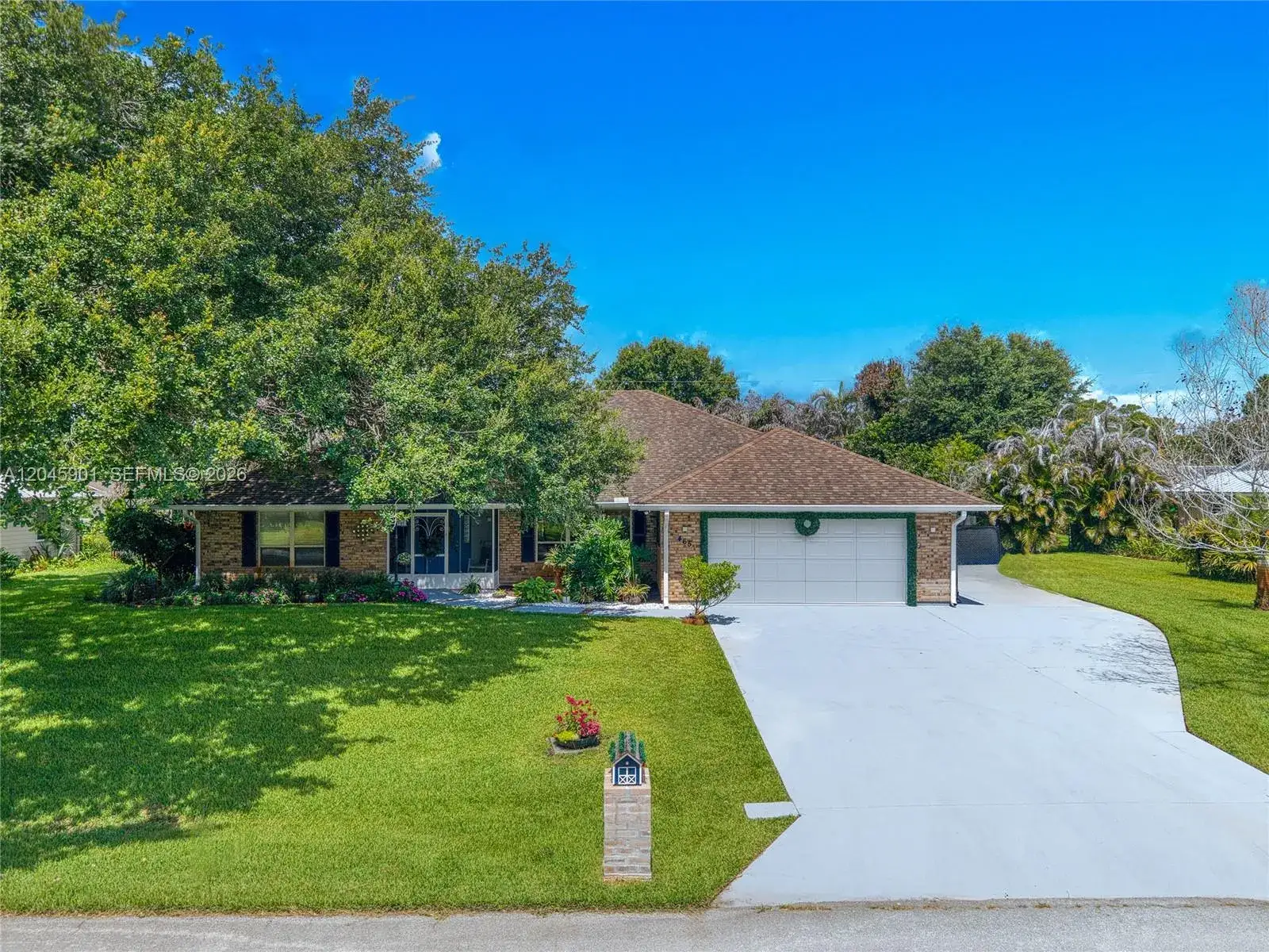3 bedroom 2 bath Residential for sale at 465 11th Ave, Vero Beach FL 32962