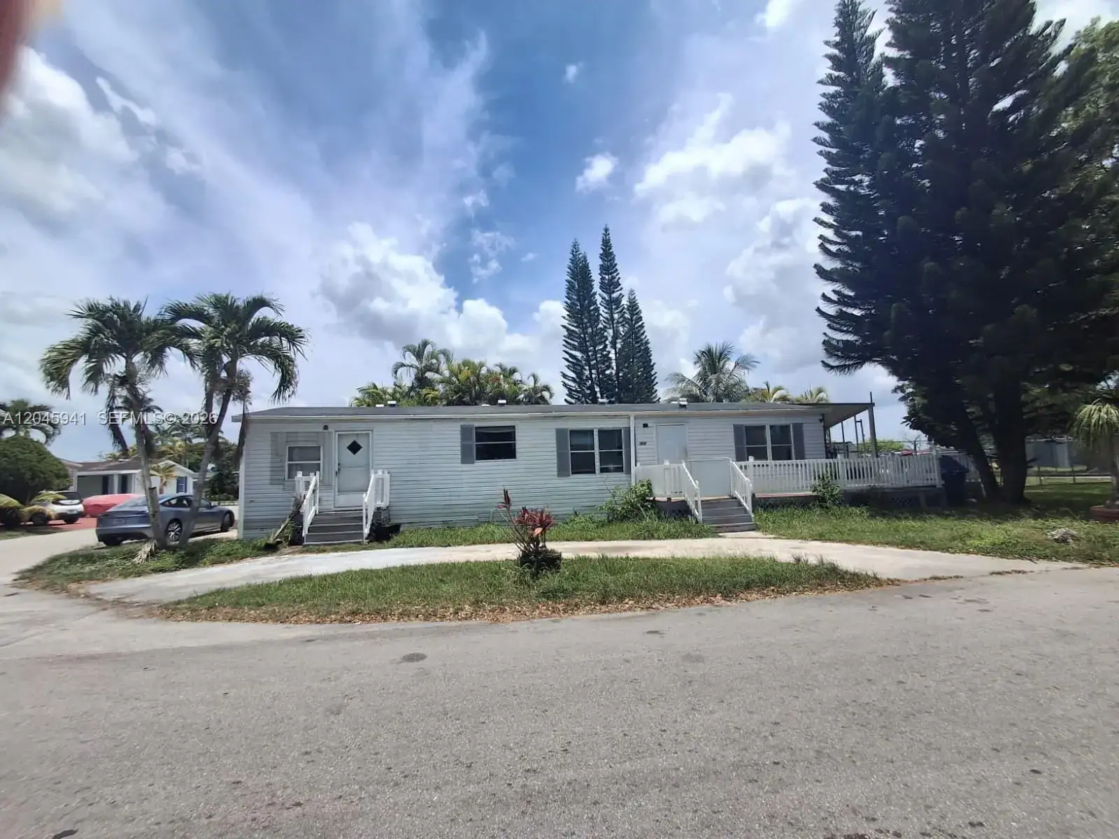 3 bedroom 2 bath Residential for sale at 19800 SW 180 Ave, Miami FL 33187