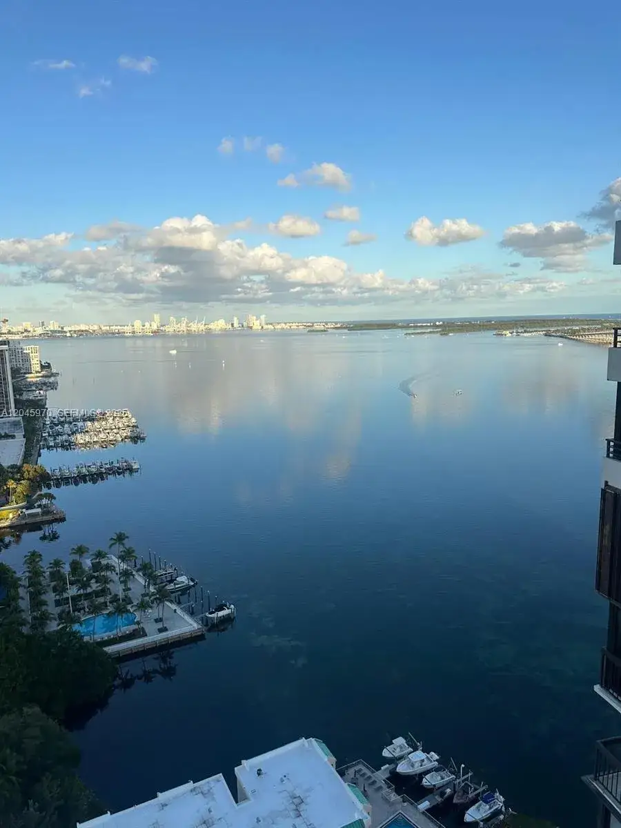 2 bedroom 2 bath Residential Lease for rent at 2333 Brickell Ave, Miami FL 33129